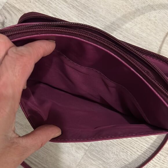 Relic plum crossbody preloved 💜 - Picture 7 of 13